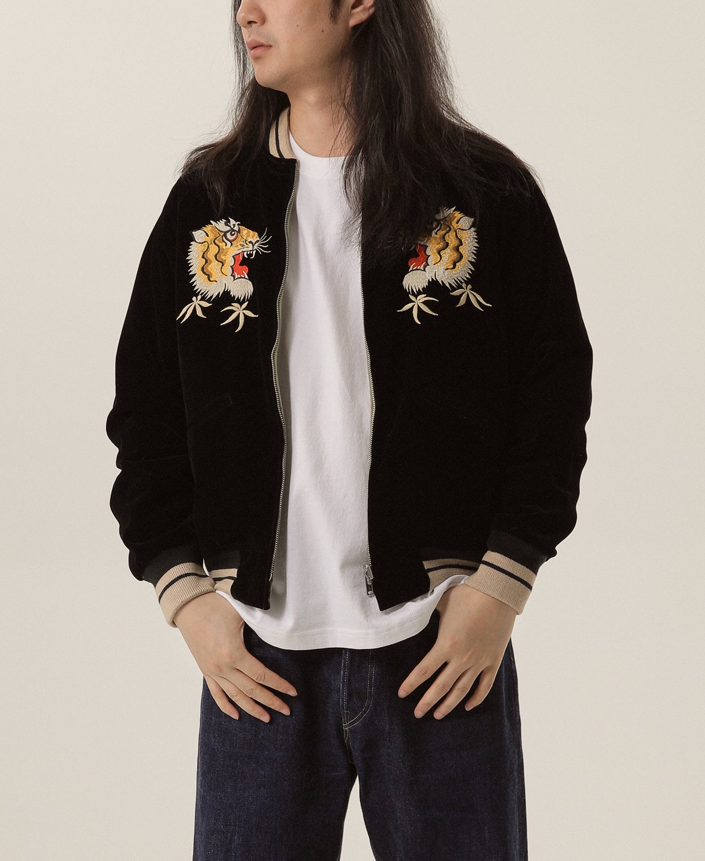 Souvenir hot sale bomber jacket